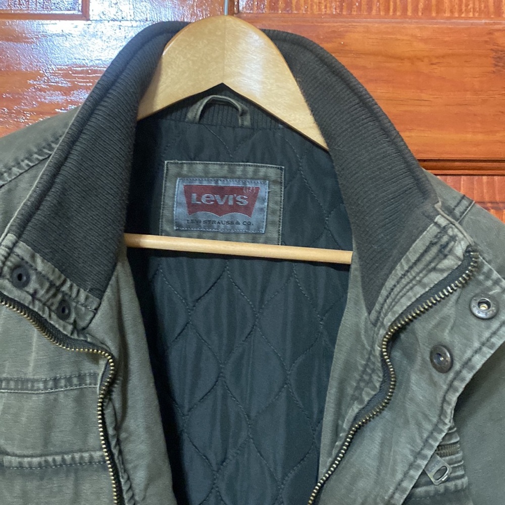 Levi’s jacket - Picture 2 of 5